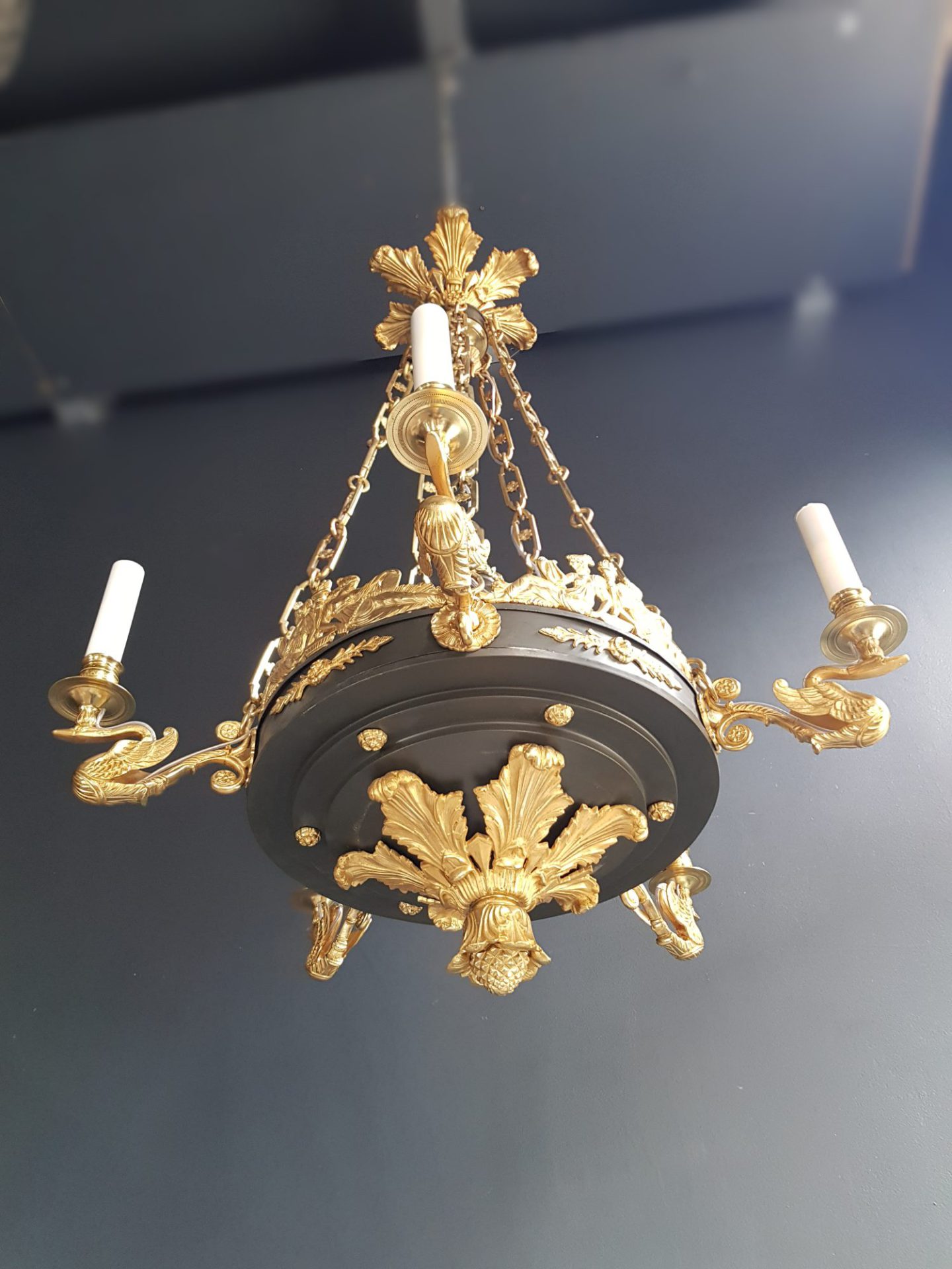 Empire Kronleuchter, Detailansicht 4