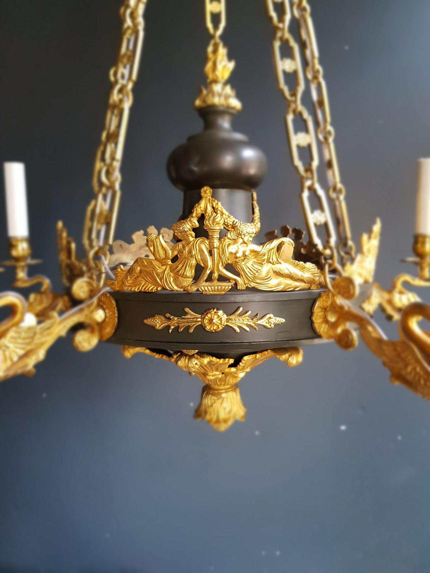 Empire Kronleuchter, Detailansicht 5